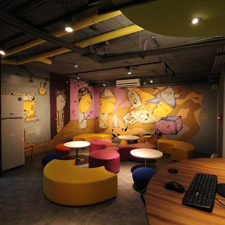 Backpackers Hostel - Ximen Taipei Eksteriør bilde