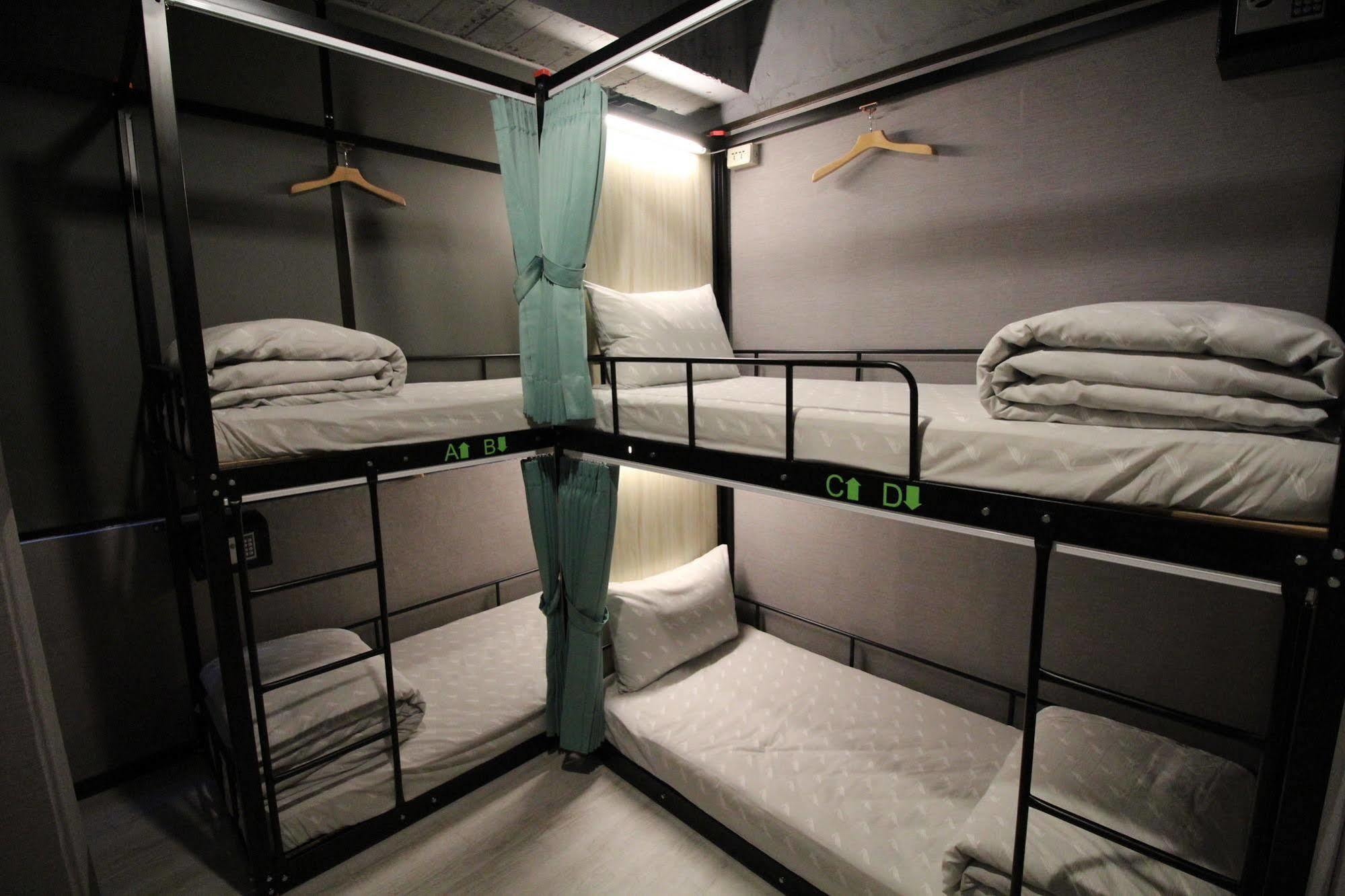 Backpackers Hostel - Ximen Taipei Eksteriør bilde