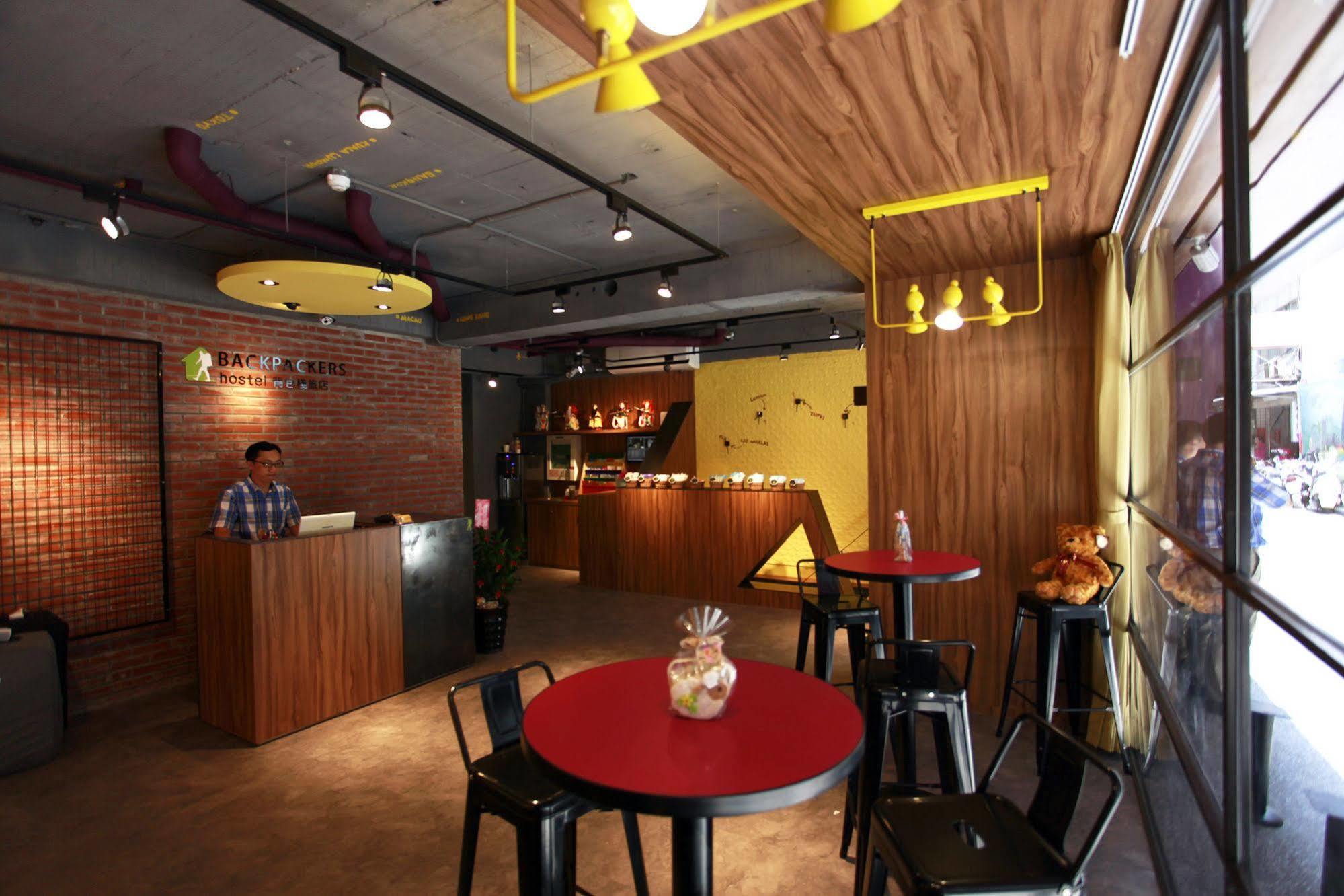 Backpackers Hostel - Ximen Taipei Eksteriør bilde